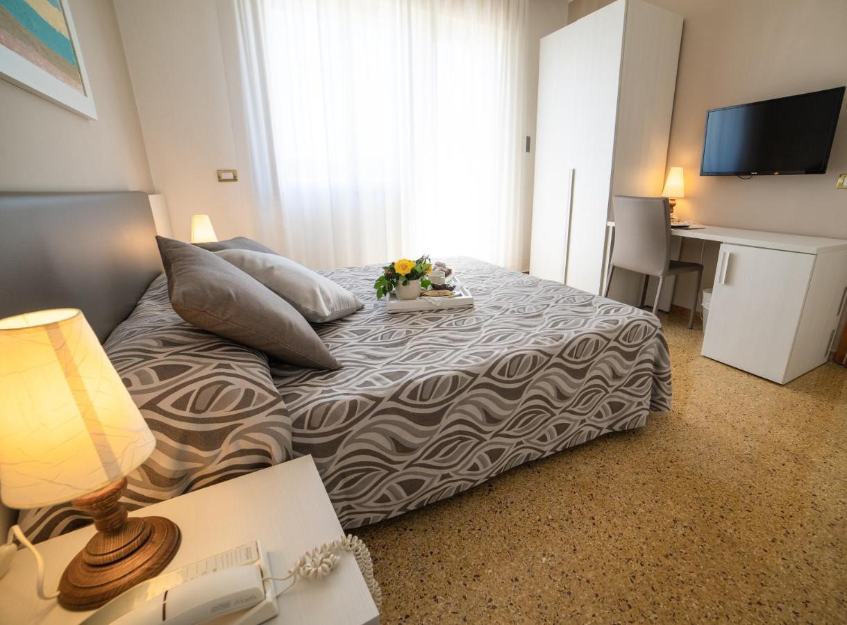 Hotel Astoria
